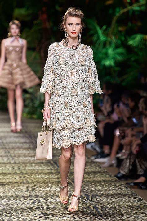 Dolce And Gabbana Spring 2020 Ready To Wear Collection Vogue Весенняя