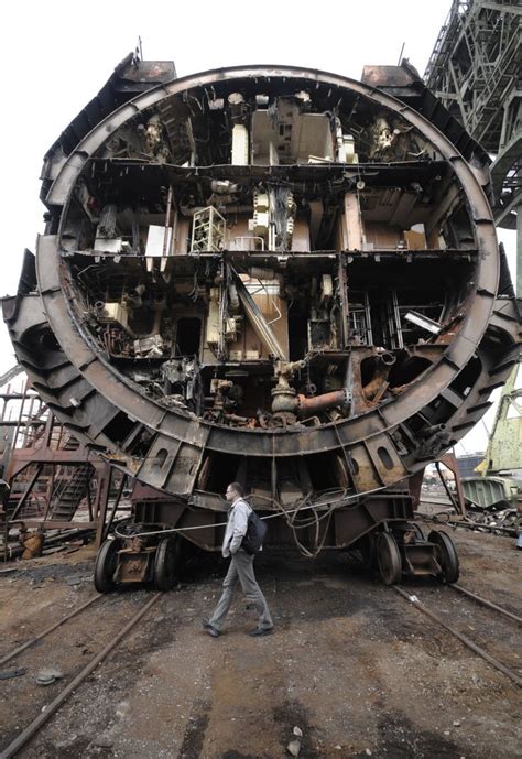 amazing photos of russia dismantling an outdated nuclear submarine nuclear submarine russian