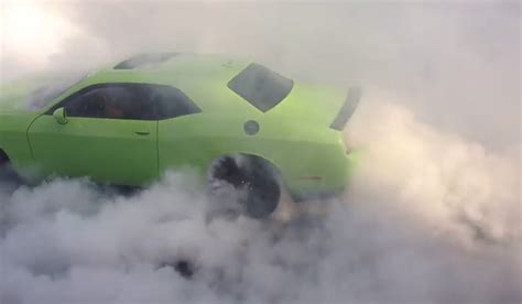 Ralph Gilles Does Massive Burnout In 2015 Challenger Srt Hellcat Video