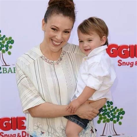 Alyssa Milano And Her Son Milo Alyssa Milano Celebrity Families