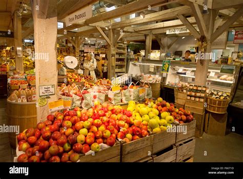 Fresh Apples Fruit Produce In A Farmers Market Grocery Store Woodstock