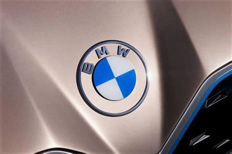 Bmw Reveals New Look Logo First Update In Over 20 Years