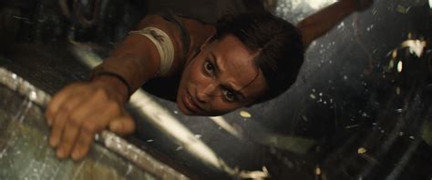 New Tomb Raider Images Find Alicia Vikander In Action Collider