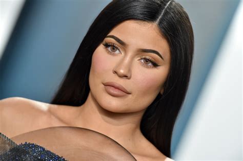 Kylie Jenner Says She Is Trying To Be Healthy And Patient After