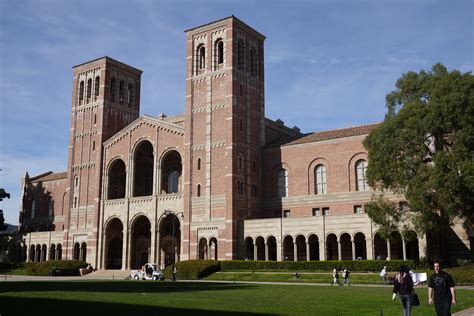 By now, every ucla student knows to go to office hours, see a doctor at ashe when they're sick, and check out a study room for last minute cramming. USC Campus Wallpaper - WallpaperSafari