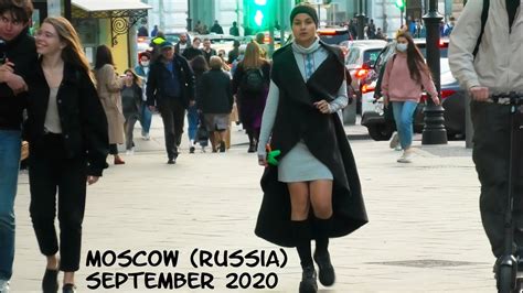 Walking Moscow Russia Beautiful Russian Women On City Streets