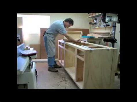 I have designed this rustic kitchen cabinet with double front doors for my countryside property. Woodworking Projects - Kitchen Cabinets - simple 16000 ...