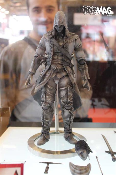 New Assassin S Creed Play Arts Kai Figures Revealed The Toyark News