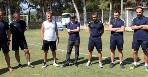 Sizce rıdvan'ın eşi ayşe ne demek istiyor? Rıdvan Dilmen, Bodrumspor idmanında - Son Dakika Spor ...