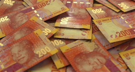 Mixed Hand Dealt To The Rand Amid Global Data Releases