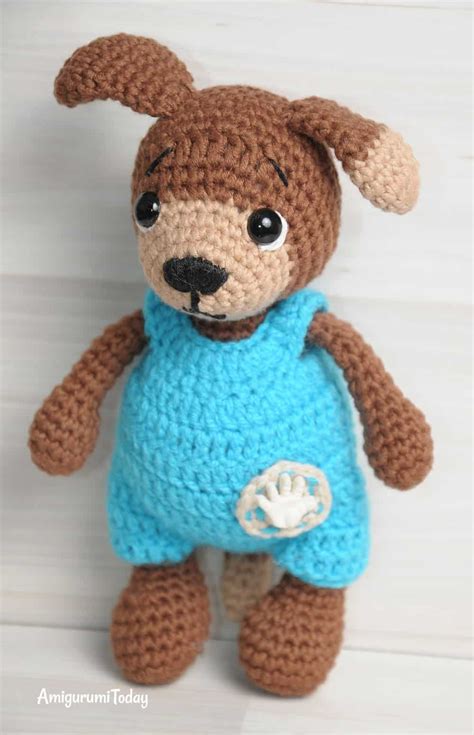 This bunny pattern is for any advanced beginner knitters. Timmy the Dog amigurumi pattern - Amigurumi Today