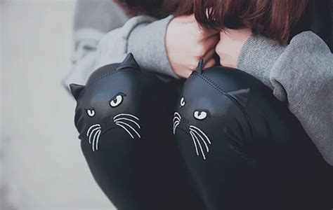 These unique gifts for cat lovers are not only functional but also get your paws on these adorable gifts for cat lovers and delight your friends and family! 23 Great Gift Ideas For Cat Lovers | Bored Panda