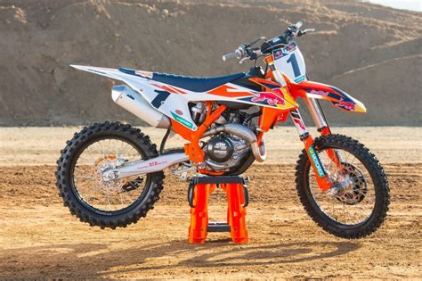 50 sx factory edition 2021. 2018 KTM 450 SX-F Factory Edition - Cycle News