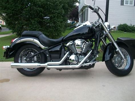 The vulcan 900 classic lives up to its name, with classic cruiser styling cues. 2009 Vulcan classic 900 cc Black with silver for sale on ...