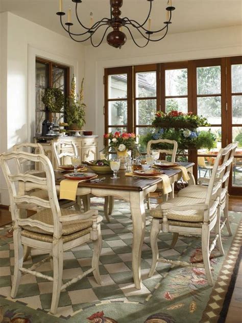 Find the best prices on country french kitchen tables at shop better homes & gardens. 15 French Country Dining Space Décor Ideas - Shelterness