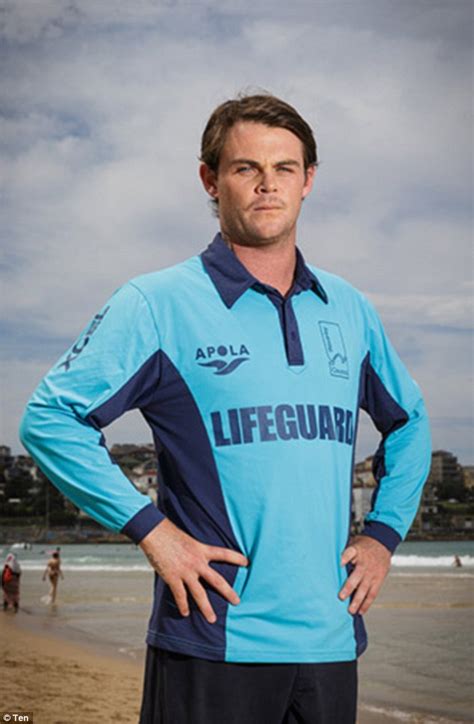 Bondi Rescues Trent Maxwell And Jesse Polock Save Woman Daily Mail