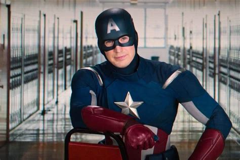 Marvel Studios And Chris Evans In Talks To Bring Captain America Back