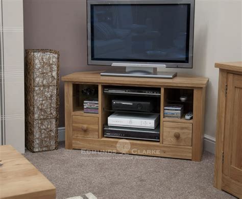 Woodbridge Oak Corner Tv Unit Edmunds And Clarke Furniture