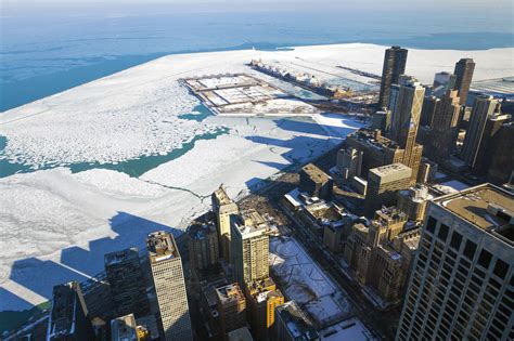 City Resources To Help With Chicagos Brutal Winter Curbed Chicago
