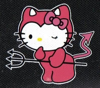 Jun 25, 2021 · las geishas tienen una asistente que las ayuda a vestirse, este es el único hombre al que se le permite entrar en la casa donde viven nombrado okiya. Ex-Childhood: Kitty World