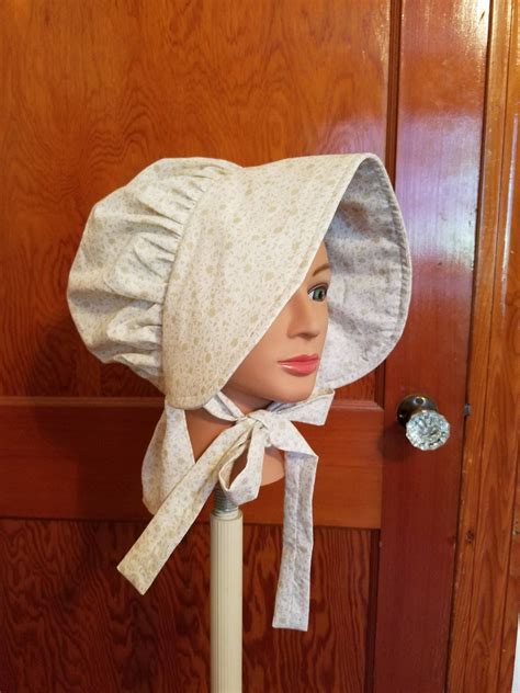 Tan And White Calico Pioneer Bonnet By Bonnetsanddresses On Etsy