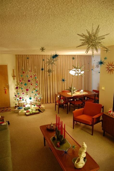 Christmas tree in traditional colors and harsh shadows. 30 Amazing Modern Christmas Decoration Ideas
