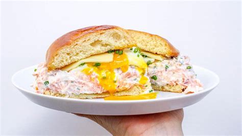 This Smoked Salmon Breakfast Sandwich Is The Most Decadent Way To Brunch