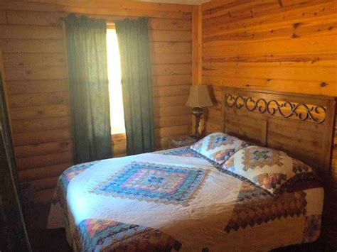 The campground offers single and double sites for tent and rv camping. Cabin in Mark Twain National Forest, Missouri
