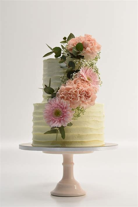 We did not find results for: Vegane Hochzeitstorte mit Ruffles bzw. Rüschen oder auch ...