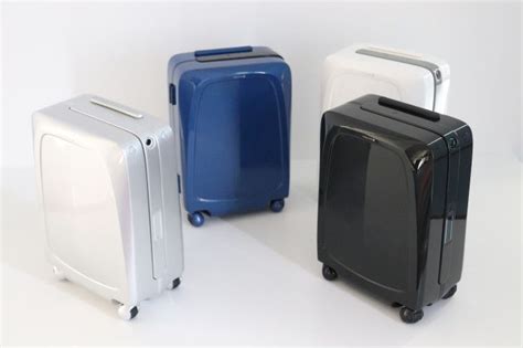 Ovis 1st Ai Powered Suitcase Following By Side Technology Review