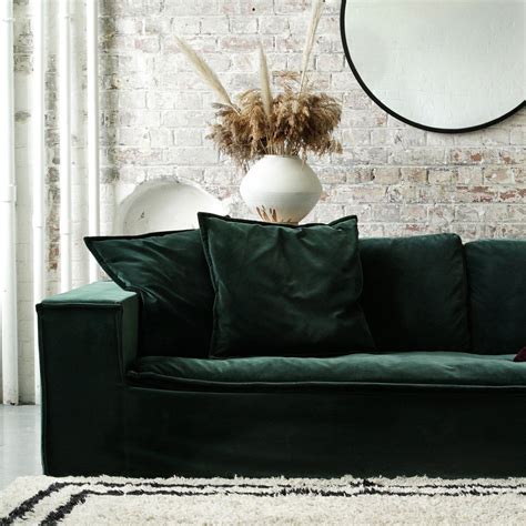 Luca Emerald green 4 seat velvet sofa – ATT PYNTA | Inredning