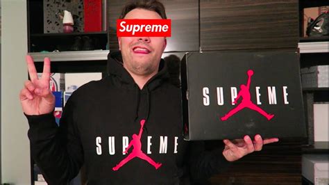 Supreme Pick Up Video Jordan Brand And Cdg Youtube