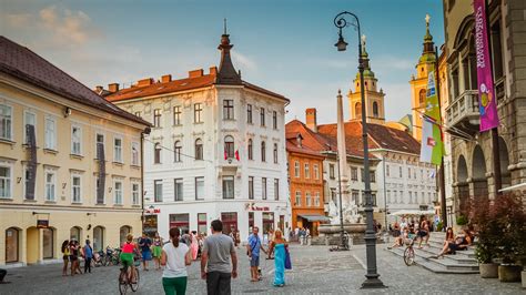Use insect repellent and inspect your body after being outdoors. Esperienza Erasmus a Lubiana, Slovenia di Aude ...