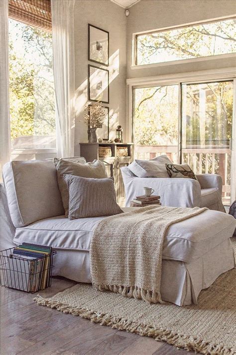 Jul 07, 2021 · interior decoration and design can take shape over time. Interior Design Styles: 8 Popular Types Explained | Cozy ...