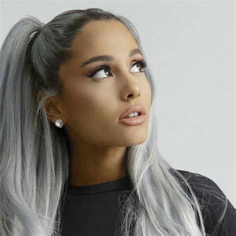 Последние твиты от ariana grande (@arianagrande). Ariana Grande, white colored hair, Reebok, photoshoot ...