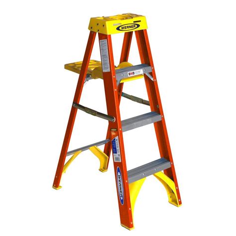 Werner 4 Ft Fiberglass Step Ladder With Shelf 300 Lb Load Capacity
