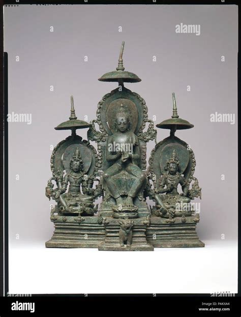 Central Java 8 9 Century Bronze Hi Res Stock Photography And Images Alamy