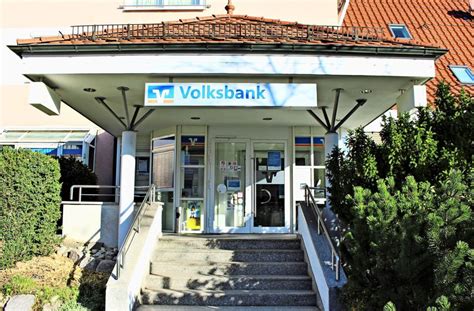 Jetzt eine baufinanzierung finden, die zu ihnen passt! Stuttgart-Plieningen: Die Volksbank-Filiale im Ort ...
