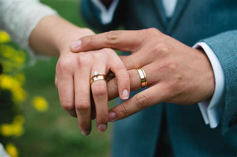 Bemondó Tudatlanság Korea El Anillo De Compromiso En Que Mano Se Usa