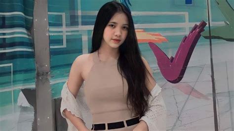 Cewek Manado Cantik Namanya Agisly Swinsy Aring Usia 16 Tahun Ingin Jadi Penyanyi Dan Model