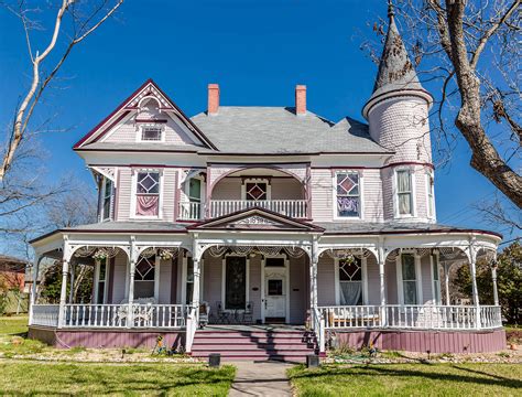 Construtec home repair & remodeling. Unique Homes in Plano - Plano Magazine