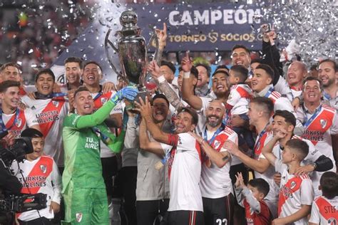Así recibió River el trofeo de campeón de la Liga Profesional de Fútbol
