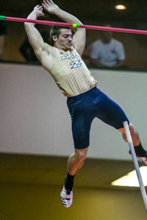Jun 09, 2021 · in the women's pole vault reigning olympic champion ekaterini stefanidi of greece will face russia's world champion anzhelika sidorova and briton holly bradshaw. UCS Spirit National Pole Vault Summit - News - Katerina ...