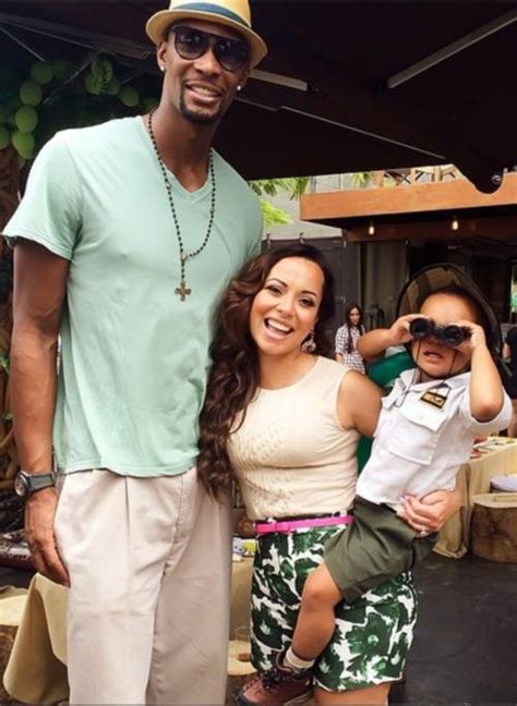 Chris bosh photobombs the news. Chris Bosh's Wife Adrienne Dishes On How They First Met ...