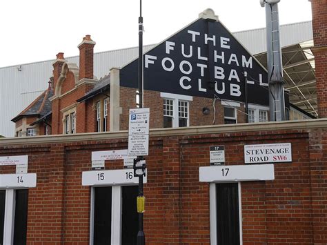 A spectacular new riverside which transforms our iconic home fulhamfc.com tickets store app log in news matches tickets & hospitality teams riverside development Craven Cottage: Stadion vom FC Fulham | europapokal.de