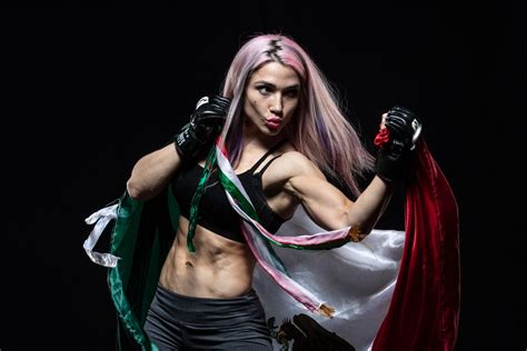 Controversial ‘sexy Star Set For Mma Debut With Combate Americas Mma