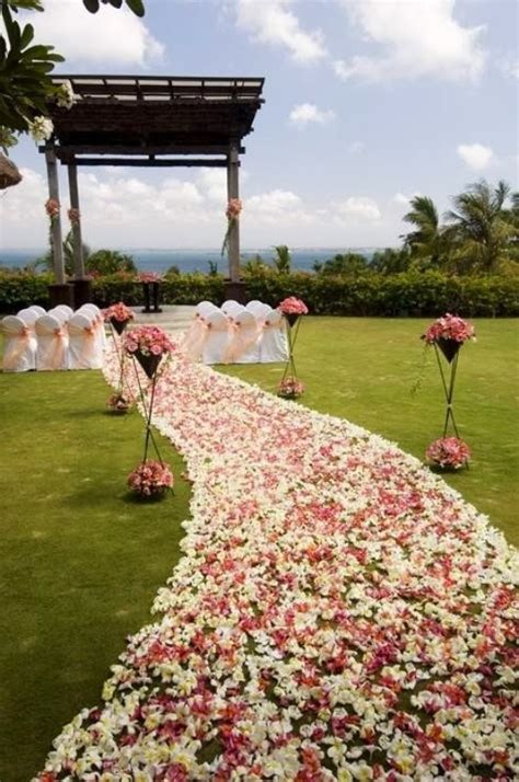 Wedding Ceremony Aisle Decorations
