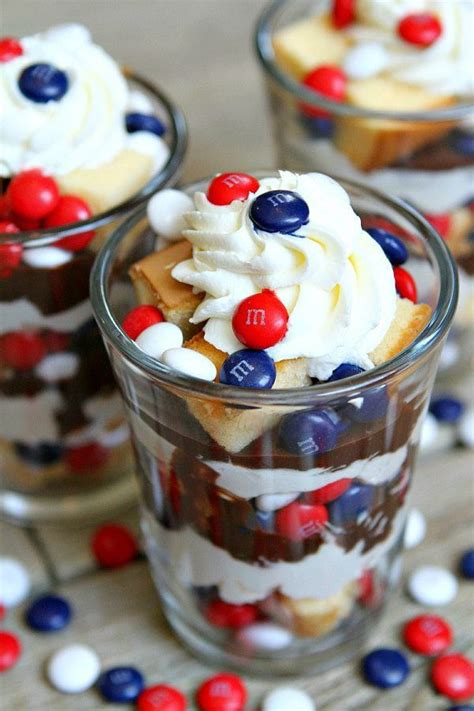 Check spelling or type a new query. No Bake Patriotic Cheesecake Trifles | Recipe in 2020 ...