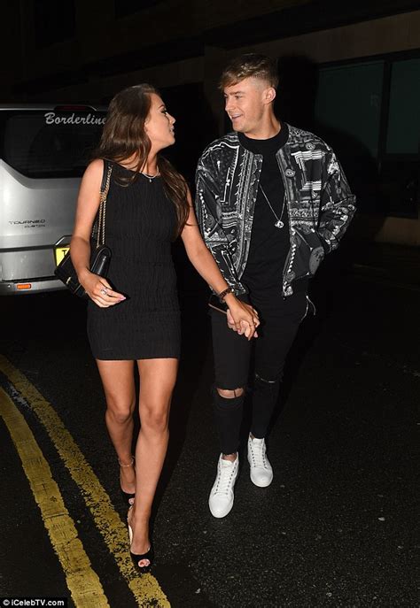 Scotty T Plants A Huge Smooch On Girlfriend Francesca Toole As They Head Out On Romantic