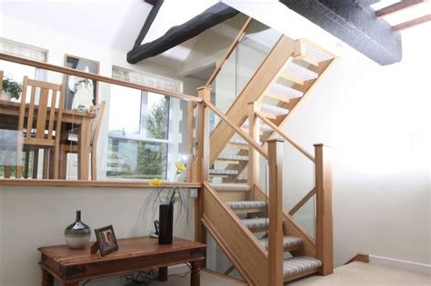 Case Study Open Tread With Inline Glass And Oak Glass Staircase